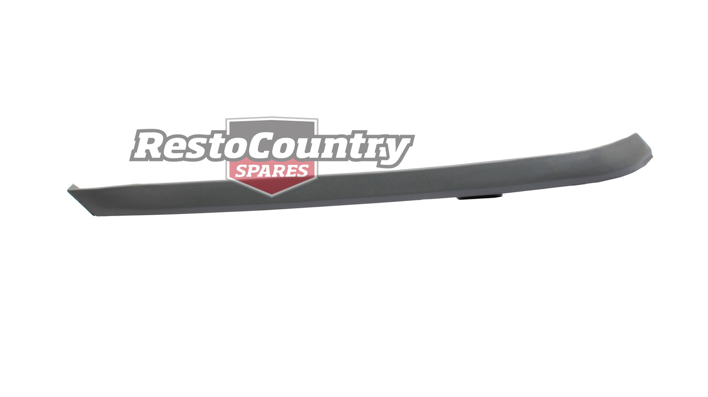 Bumper Bar Moulding End VL Commodore RH Front - 92024516