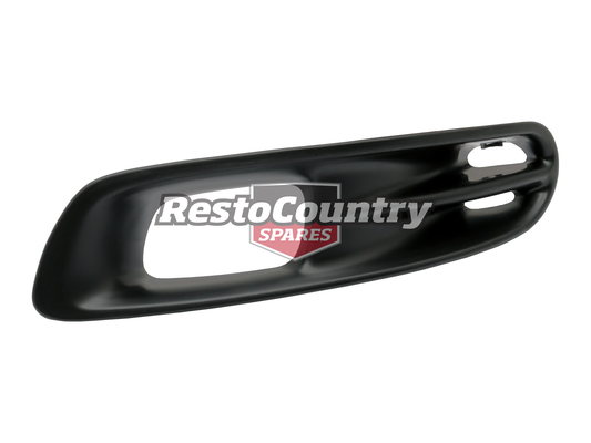 Bezel Front Bumper Fog Light VR VS SS & Calais Left Hand - 92043933