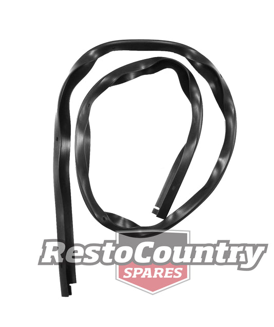 Belt Weatherstrip Tailgate HD HR Outer Wagon - RDB1084
