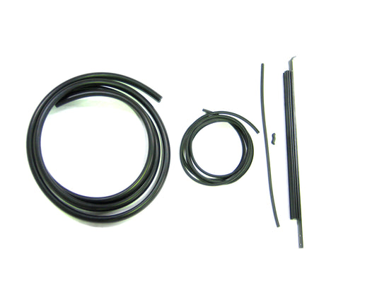 Windscreen Seal 48 FJ All Standard With Centre B - WSF105C